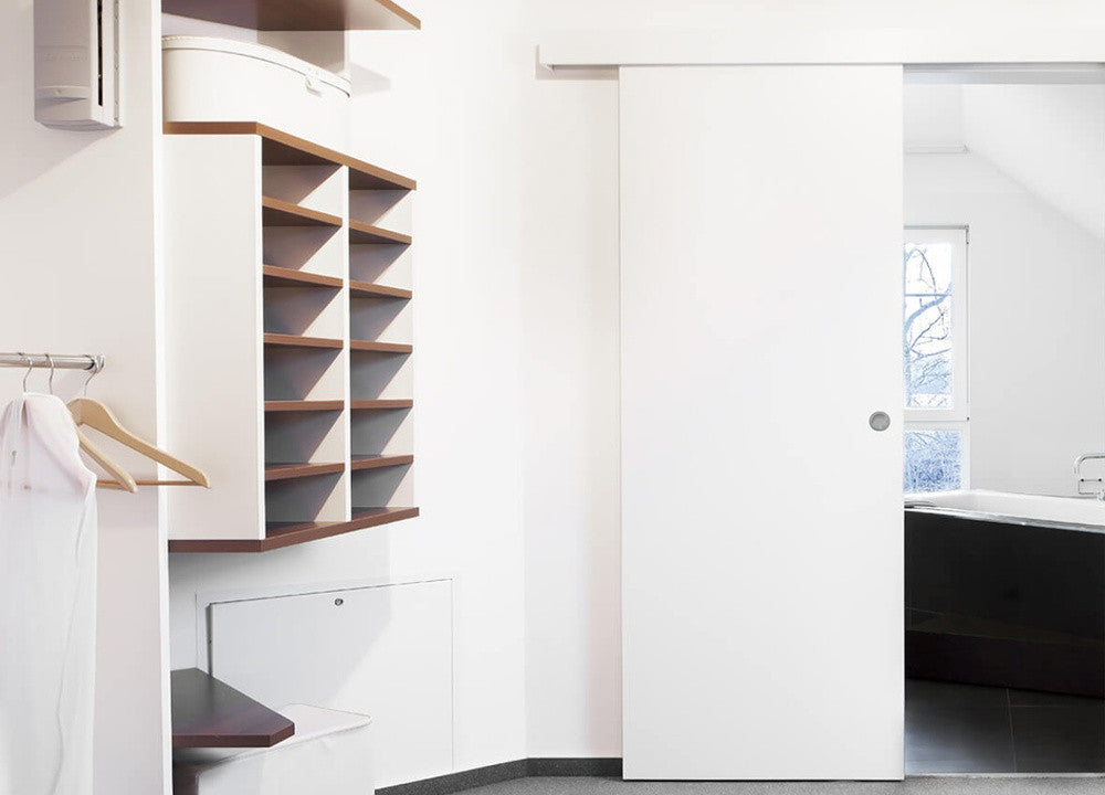 Sliding door gear kit with pelmet (door and door post not supplied)
