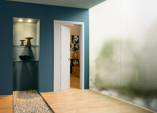 The Novanta has a single door, part of which slides back into a pocket and part of which opens as a hinged door. 