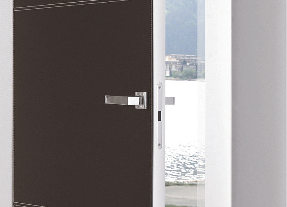Magnetic latch